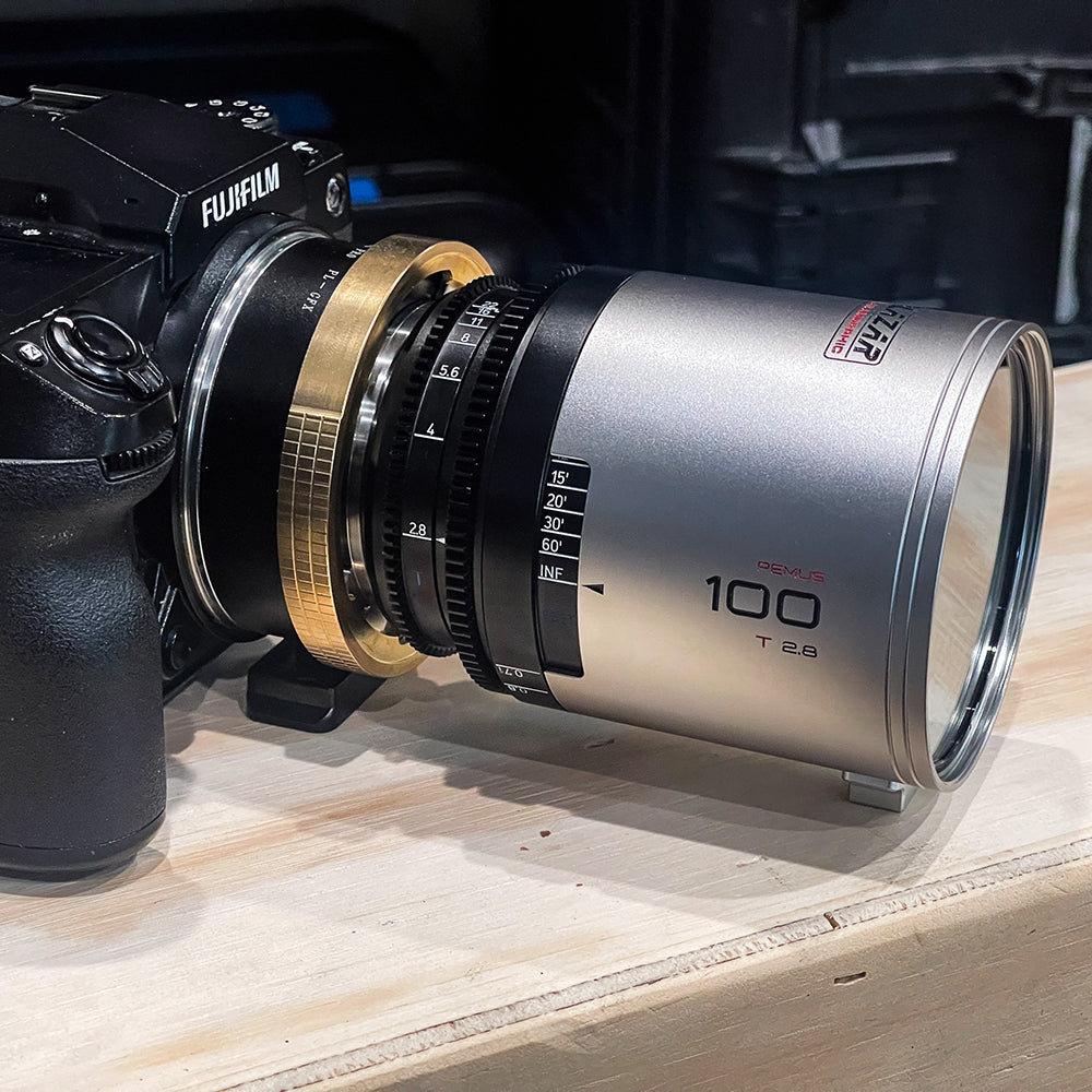 BLAZAR Remus 1.5X 100mm T2.8 Anamorphic Full Frame Lens (Silver)