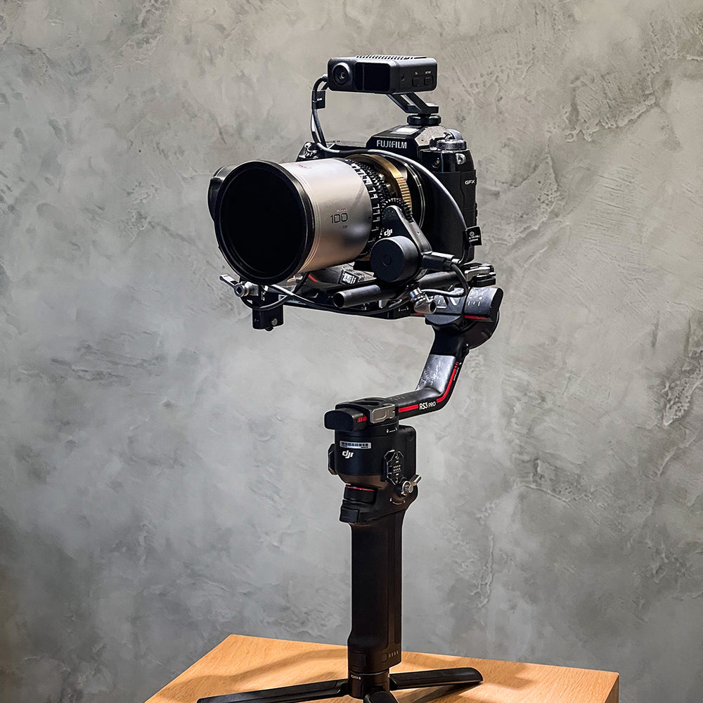 BLAZAR Remus 1.5X 100mm T2.8 Anamorphic Full Frame Lens (Silver)