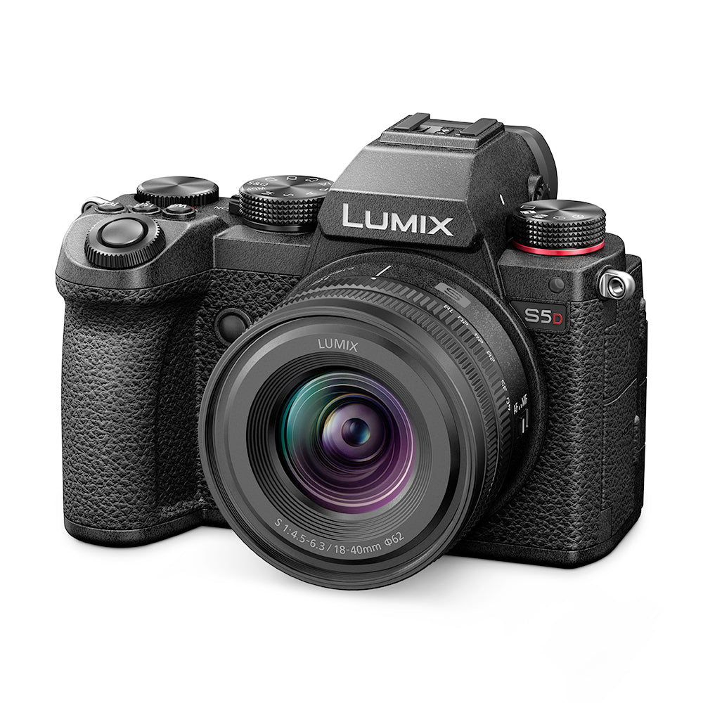 Panasonic Lumix S5D Body with Lumix S 18-40mm F4.5-6.3 lens