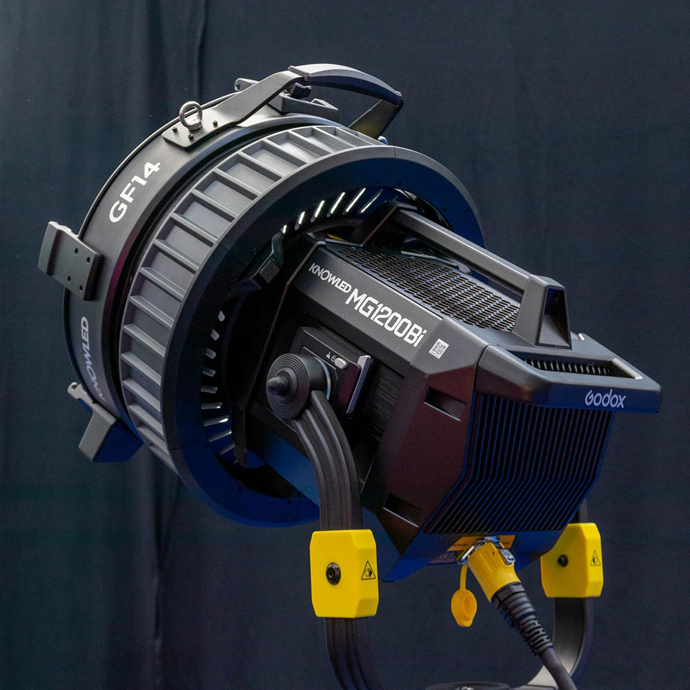 GODOX KNOWLED GF14 G-Mount Fresnel Focusing Lens For MG1200Bi And MG2400Bi