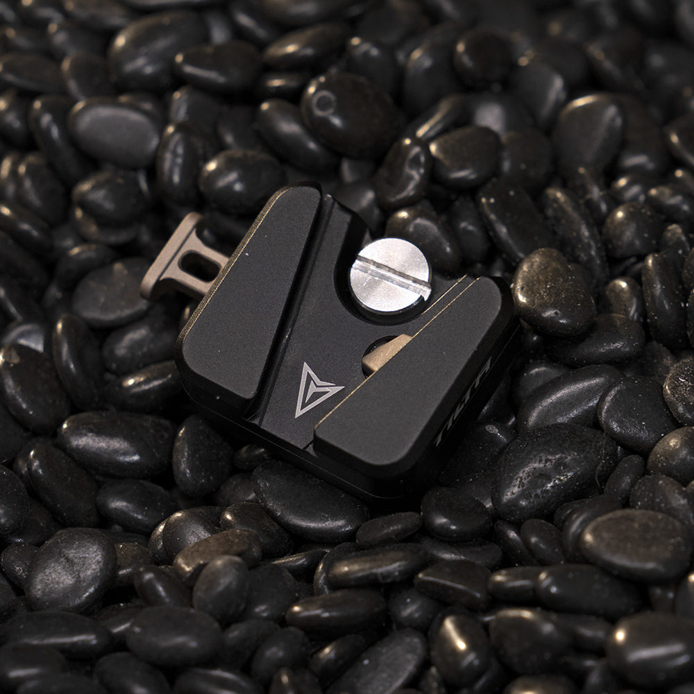 TiLTA TA-PBP2-V Pocket V-Mount Battery Plate V2