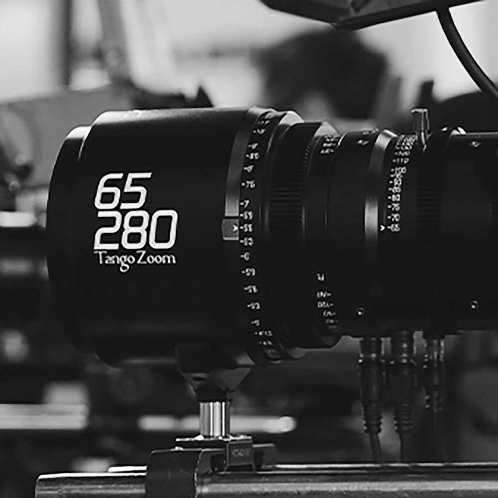 DZOFILM Tango Bundle 18-90mm/65-280mm T2.9-4 S35 Zoom Lens PL&EF mount