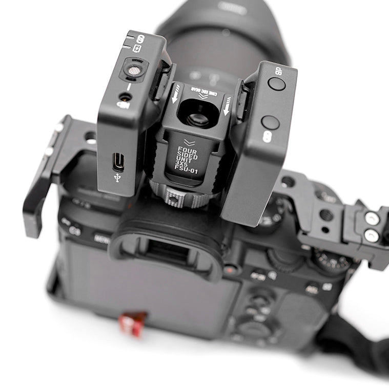 Vlogger 4-Side Cold Shoe Mount Adapter Camera Hot Shoe Unit