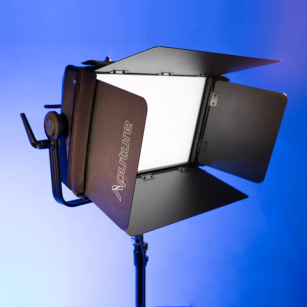 Aputure NOVA P300C Barndoors