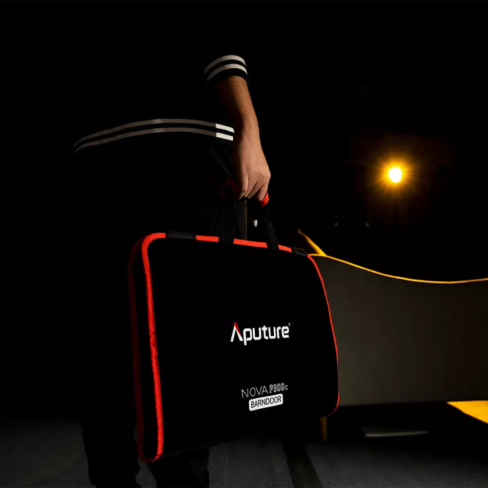 Aputure NOVA P300C Barndoors