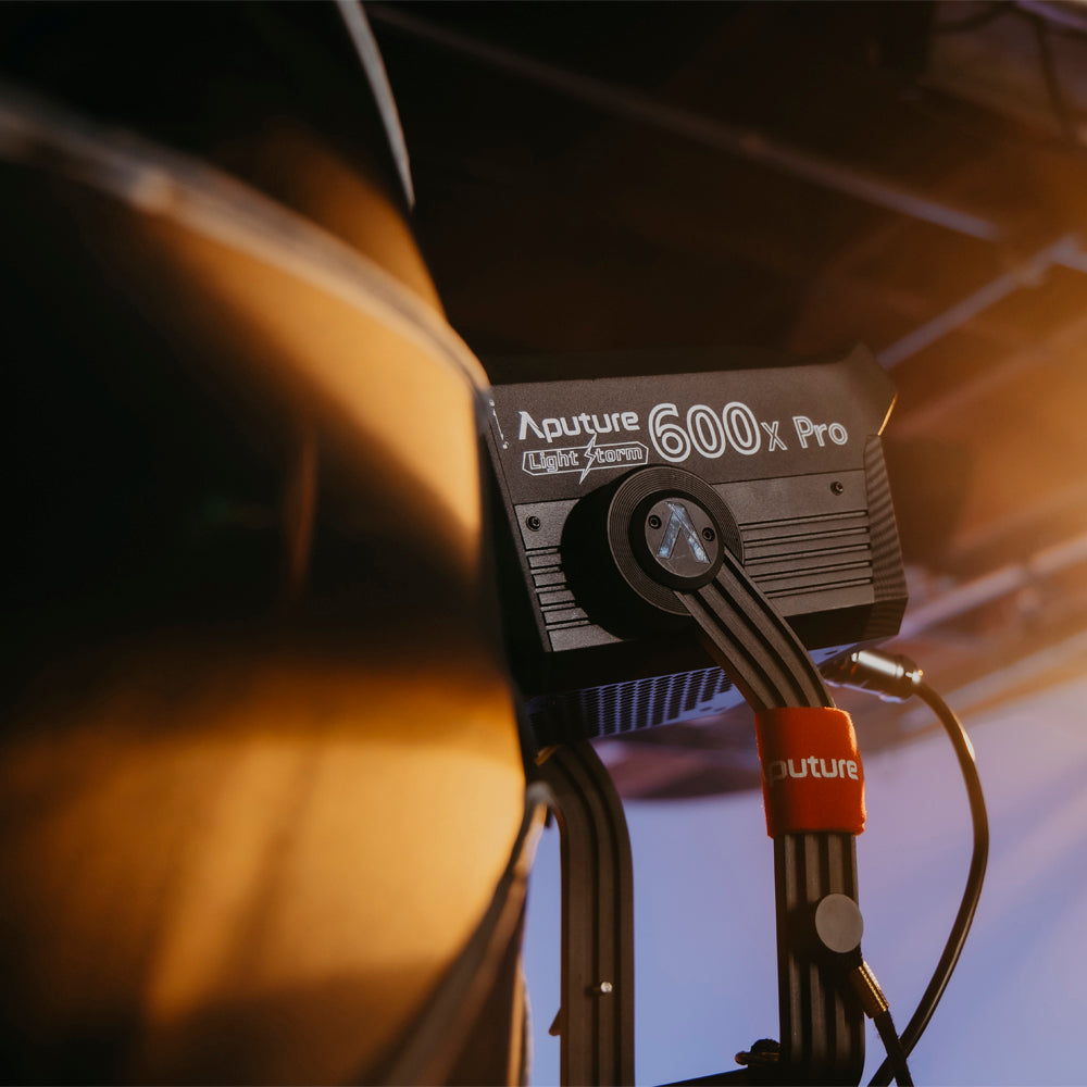 Aputure LS 600x Pro Bi-Colour 600W 2700-6500K LED Light