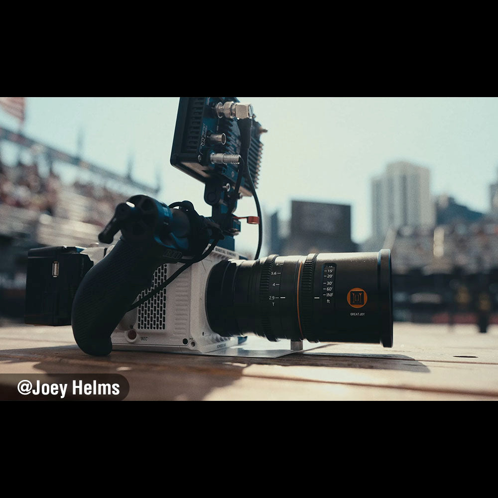 BLAZAR (Great Joy) 35mm T2.9 1.8x Anamorphic Lens EF/PL/E/L/RF/MFT Mount