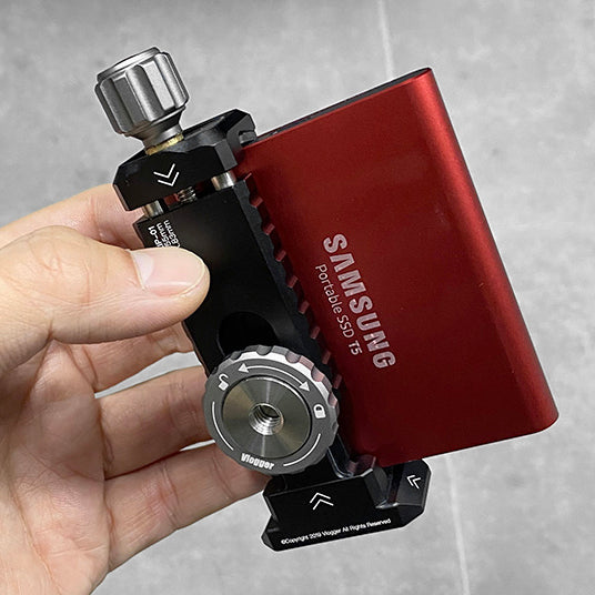 Vlogger Universal Adapter For Mobile phone and SSD With Built-in Cold Shoe Mount And 1/4 threaded holes Clamp - CINEGEARPRO