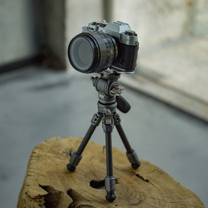 TILTA TT-VT03-FB Tabletop Video Fluid Head with 1-Stage Carbon Fiber Tripod Legs (3KG)