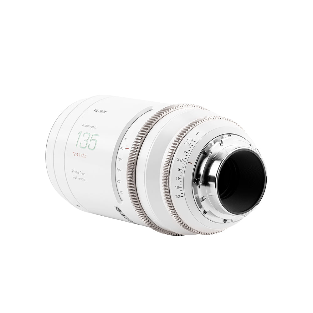 Viltrox EPIC 135mm T2.4 1.33X Anamorphic Lens
