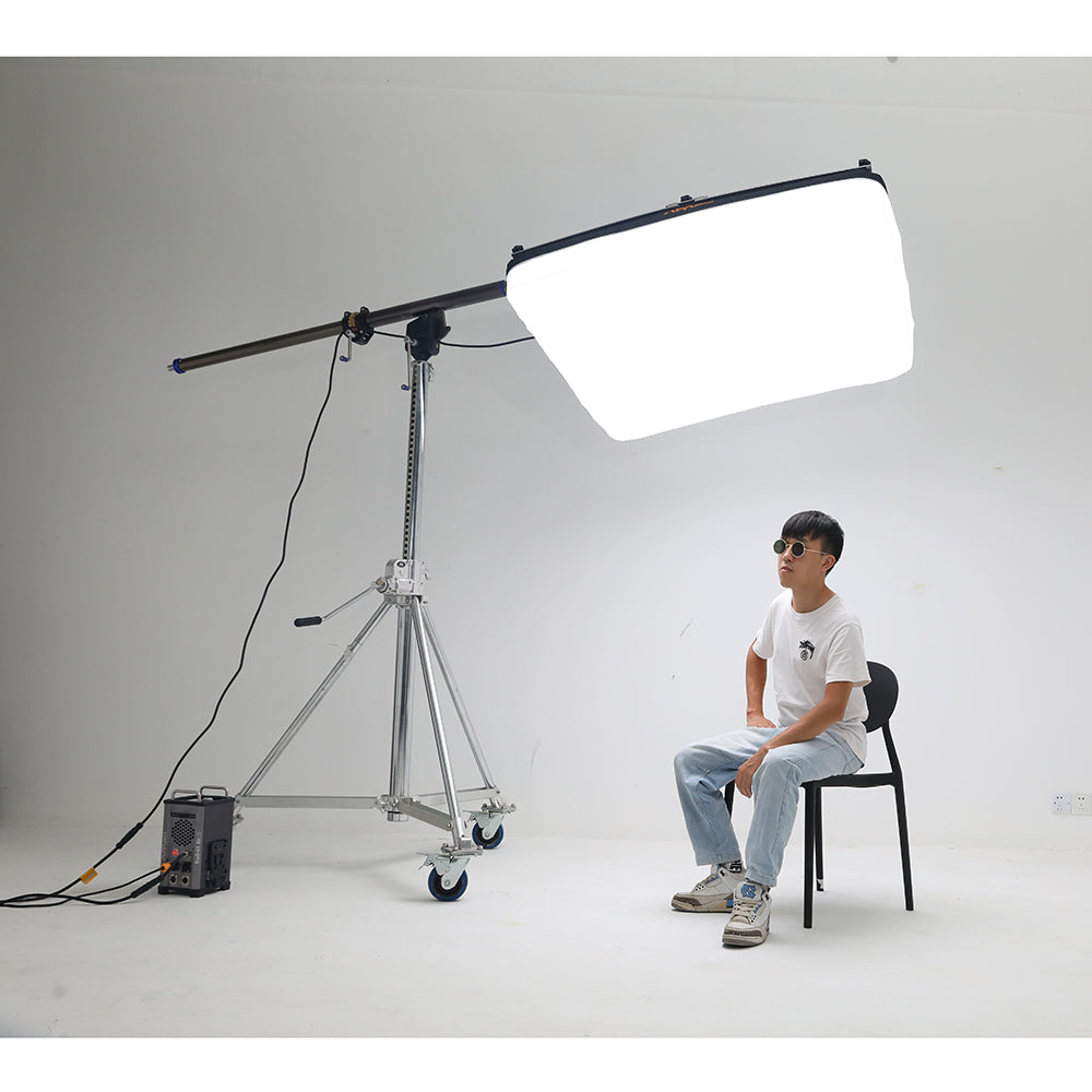 APARO RADi 44 Air 680W Bi-colour Balloon Light (2500K-6500K)