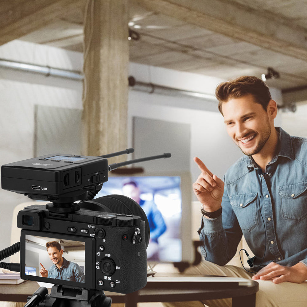 COMICA CVM-WM200 PRO UHF Metal Dual-channel Wireless Microphone